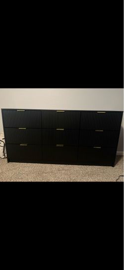 Black dresser