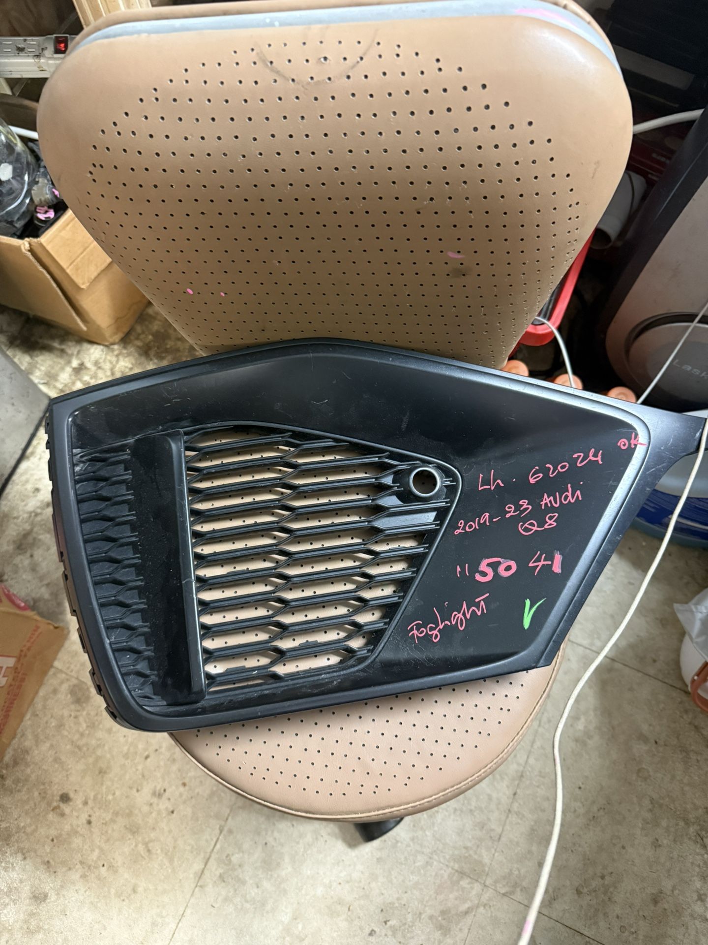 2023 Audi Q8 Left Fog light