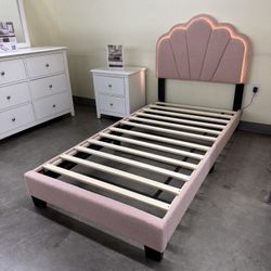 New Twin Bed Frame With Mattress 
