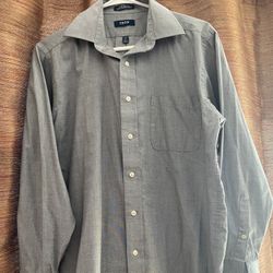 Men’s, Slim Fit, Long Sleeve Gray button down Shirt, Size Large - Good condition -