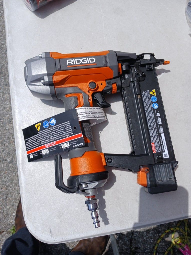 Pistola Ridgid Para Clavos Saiz 18 Para Conpresor Diferentes Medidas 