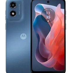 Straight talk Motorola G play 4G 64 GB blue prepaid, smartphone locked to straight talk New with battery complete with original packaging 