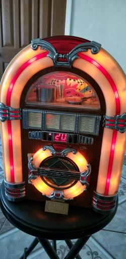 Jukebox CD/radio player! LIGHTS UP! 1950's diner tabletop! Trabaja bien! Collectors edition