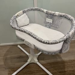 Halo Bassinet Swivel Sleeper
