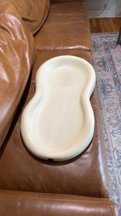 Keekaro Changing Table for Baby