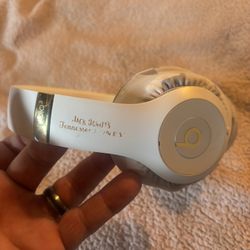 Dr. Dre Beat Solo 2 $60 It’s In great Condition 