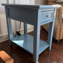 Light Blue End table (nightstand) with 2 Hidden Outlets & 2 USB Chargers