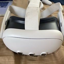 Meta Quest 3 VR Headset 