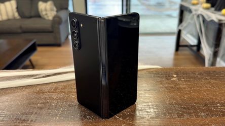 Samsung Galaxy Z Fold 5 256 gb AT&T