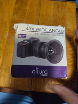 Lens Compatibility: This attachment is designed for specific lens thread sizes, commonly 58mm, as indicated on the packaging.