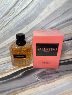 Valentino Donna Born in Roma Coral Fantasy