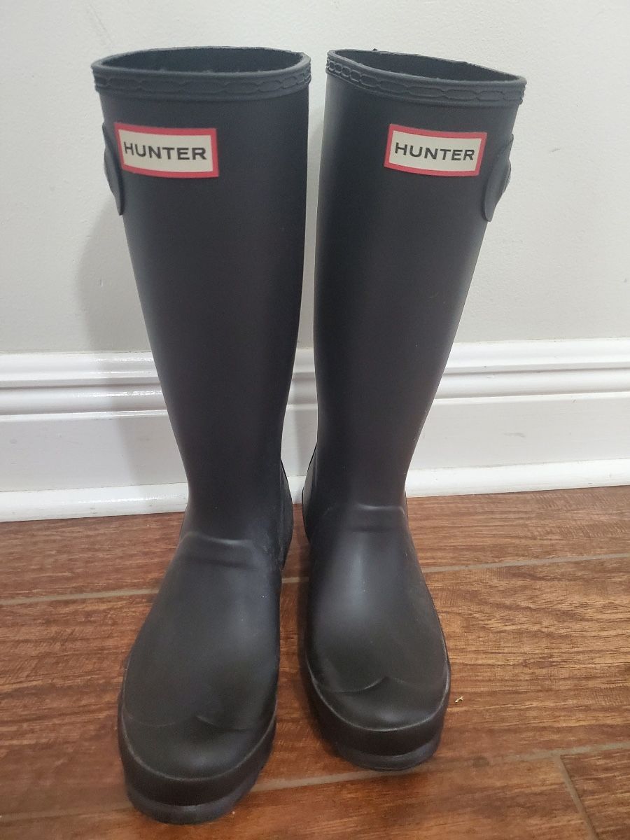 Women’s Hunter Rain Boots Size 5