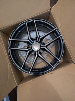 Enkei 18" rim staggered setup