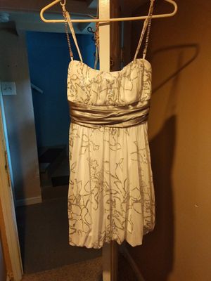 New And Used White Dress For Sale In Elizabeth Nj Offerup