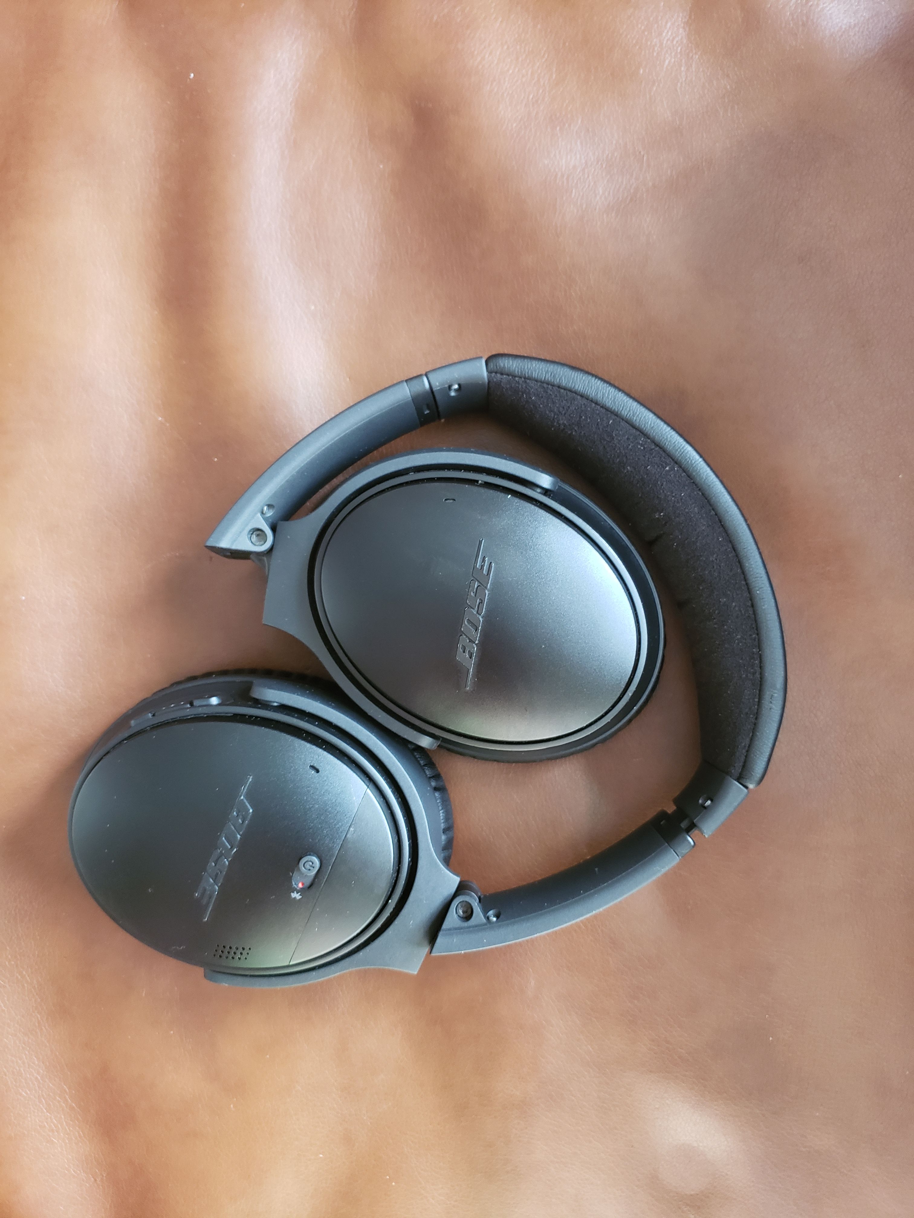 Bose Wireless QuietComfort 35 Headphones