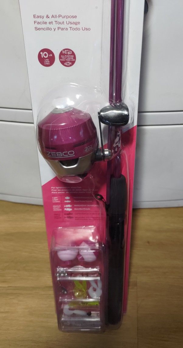 Zebco Girls Pink Fishing Pole Set 202, New Still In The Box!