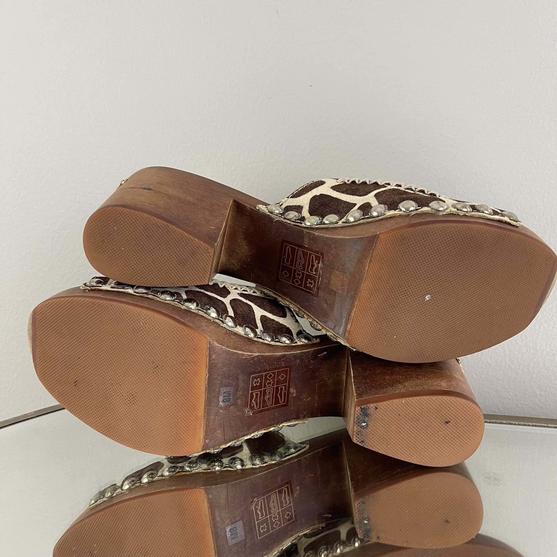 MICHAEL KORS Brown Creme Giraffe Printed Calf Hair Wooden Platform Heel Sandals