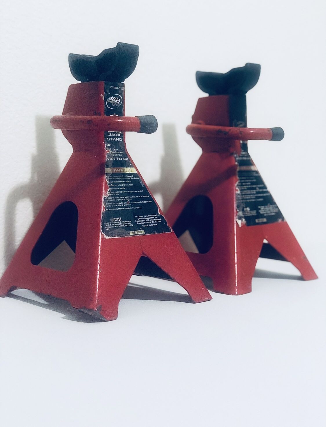 Red Jack Stands