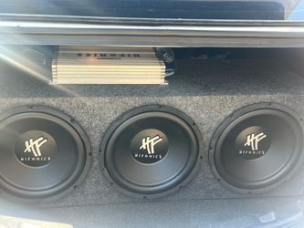 3 subwoofers with amp