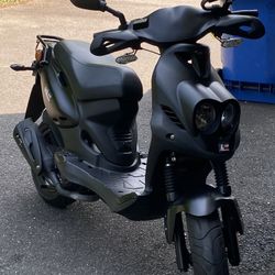 2020 rough house, 50 Scooter