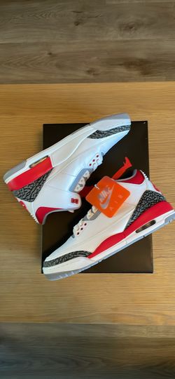 Nike Jordan 3 Retro Fire Red Size 9.5
