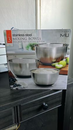 Mixing Bowls Set