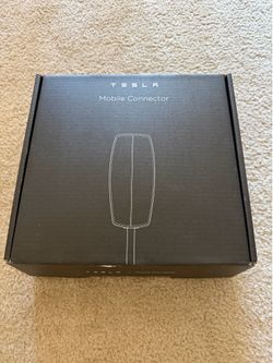 2026 Model Y Juniper tesla mobile charger