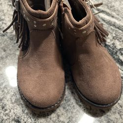  Little Girls Boots Size 6