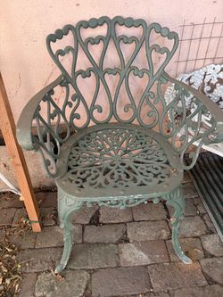 Cast Iron Ornate Garden Patio Chair / for parts only