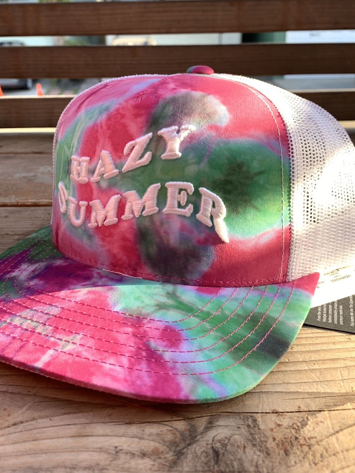 HAZY SUMMER Tie-dye from WESC in snap-back trucker Hat