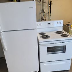 GREAT DEAL!!! Frigidaire Fridge & Stove 650 Same Day Delivery 