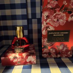 BBW Japanese Cherry Blossom Eau De Parfum NEW