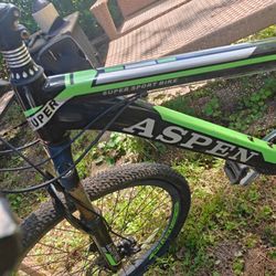 Aspen super sport bike