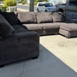 Dark Gray Sectional Couch - Ashley’s 