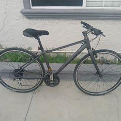 Men's 700c Giant Escape 3 Hybrid Bike 