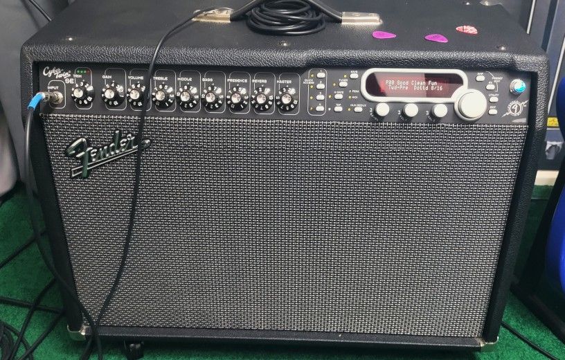 Fender Cyber Twin SE