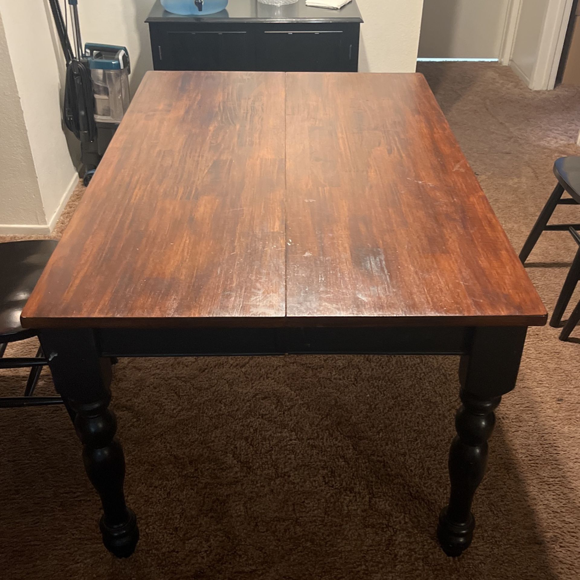 Dinning Table