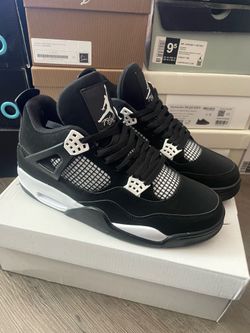 Jordan 4 White Thunders