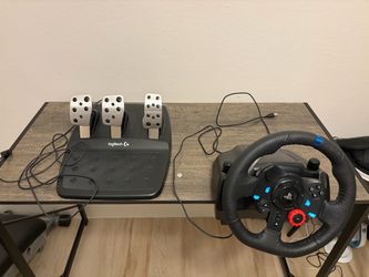 Logitech G29 steering wheel