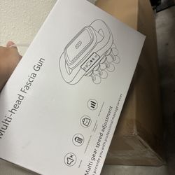 Massage Gun And Table Pad 