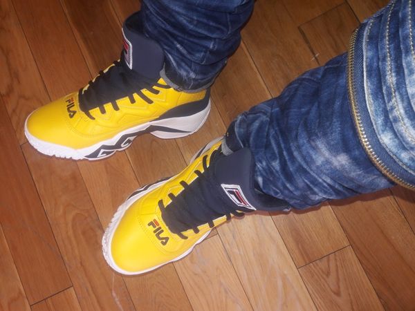 yellow fila mb