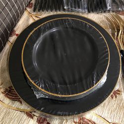 120 pcs Black with Gold Rim Plastic  Dinnerware Set 