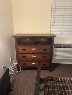 TV Chest/Dresser