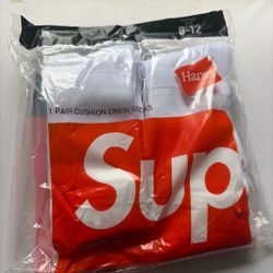 Supreme X Hanes Socks
