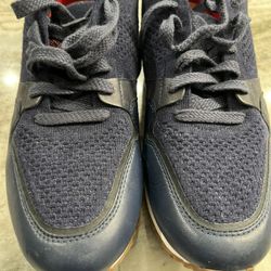 UGG Energy Men Sneaker Size 10