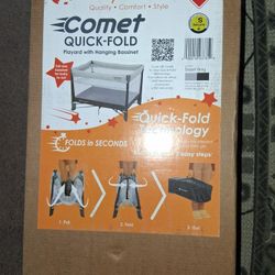 New Baby Trend Comet Quick Fold Playpen With Hanging Bassinet 