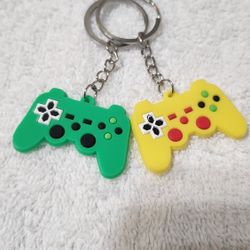 Playstation Keychains (2pc Green/yellow)