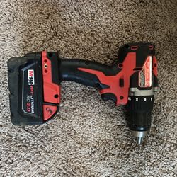 milwaukee drill 80 with battery 