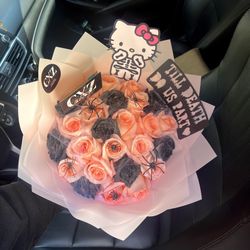 Hello Kitty Halloween Bouquet