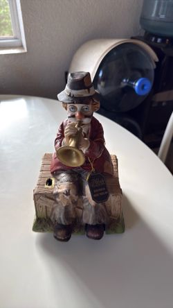 Waco melody singing clown